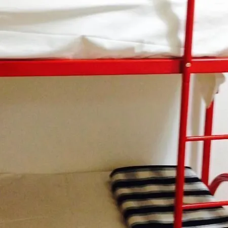 호스텔 투 덕스