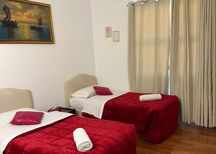 トゥー ダックス *